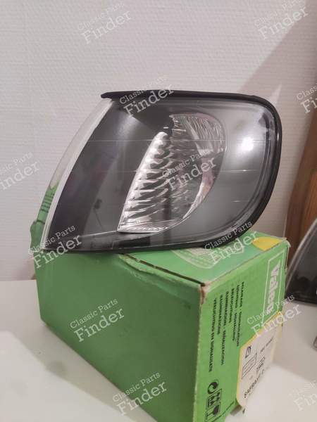 Blinklicht vorne links - Phase 2 - RENAULT Safrane - 15533- 0