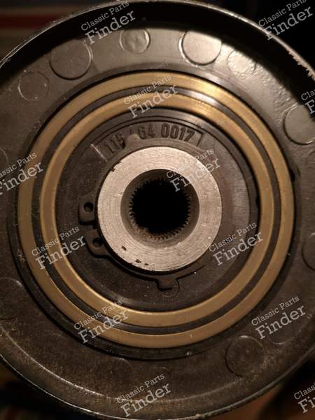 Original steering wheel - MERCEDES BENZ /8 (W114 / W115) - 1154640017- 3