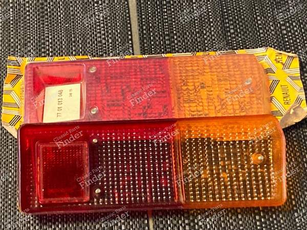 Taillight caps Renault 12 1st series or A310 - RENAULT 12 / Virage (R12) - 609DP / 7701013048 (D) / 7701013047 (G)- 2