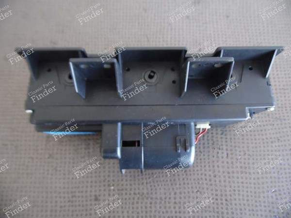 CLIMATE CONTROL - BMW 8 (E31) - 64111392171- 5