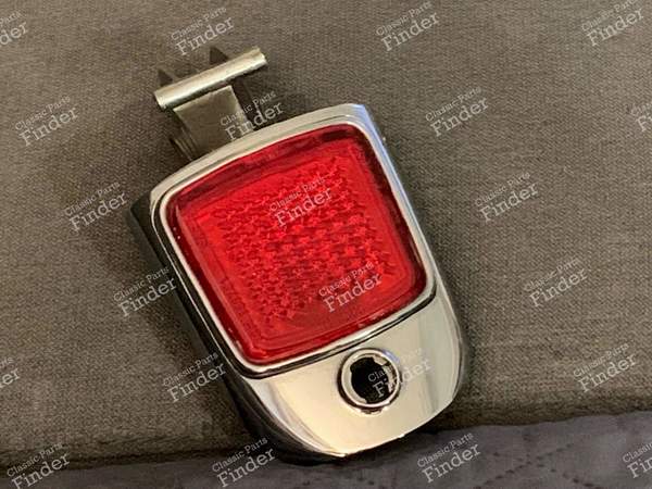 Fuel filler flap - PEUGEOT 403 - SAE. B 63- 0