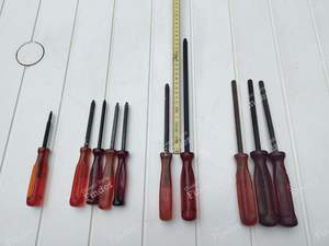 Facom "type AL" screwdrivers and equivalents for TACL screws for RENAULT 8 / 10 (R8 / R10)