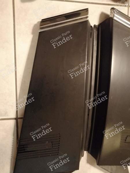 Paar Säulenverkleidungen der Kurvenscheiben - CITROËN CX - 95583421 (G)- 2