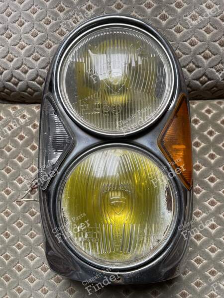 Complete Headlight Assembly - MERCEDES BENZ W108 / W109 - 2