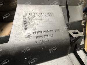 Phase 1 grille - PEUGEOT 306 - 7804A3 / 9617929580 / 9617929377- thumb-2