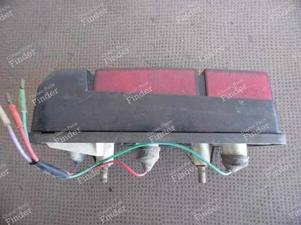 RIGHT REAR LIGHT - CITROËN DS / ID - 637- 2