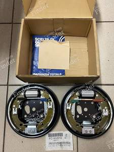 Rear brake flange and shoe FORD KA - FORD Ka - SportKa - StreeKa