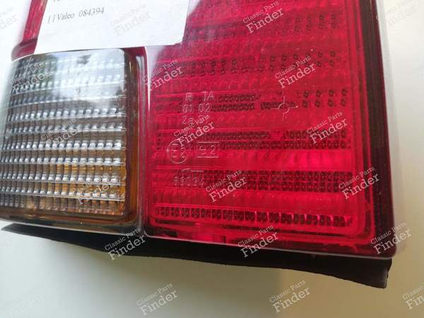 Complete left rear light for 205 phase 2 - PEUGEOT 205 - 084394 / 2208G- 2