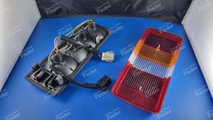 Feu arrière complet - PEUGEOT 205 - 72275 / 9406340660- thumb-1