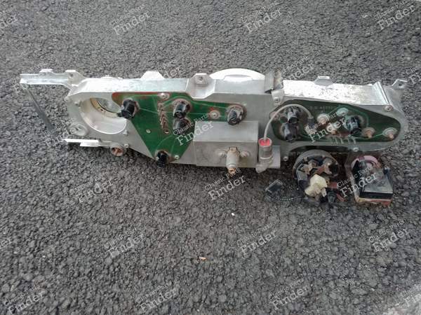 Dashboard - CHRYSLER New Yorker - 543-CB 24265 16 442.kilo- 2