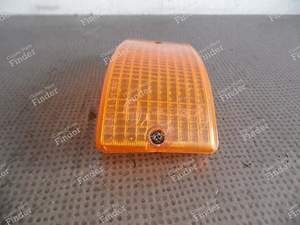 CABOCHON BLINKER LINKS 477953161 PORSCHE 924 & 944 - PORSCHE 944 - 477953161- thumb-4