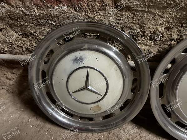 3 hubcaps NOS - MERCEDES BENZ W108 / W109 - 1154010324- 4