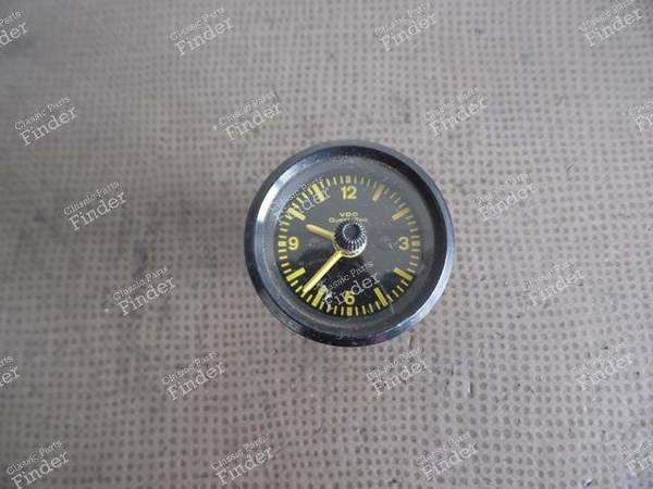 HORLOGE ANALOGIQUE - PORSCHE 944 - 94464111500- 1