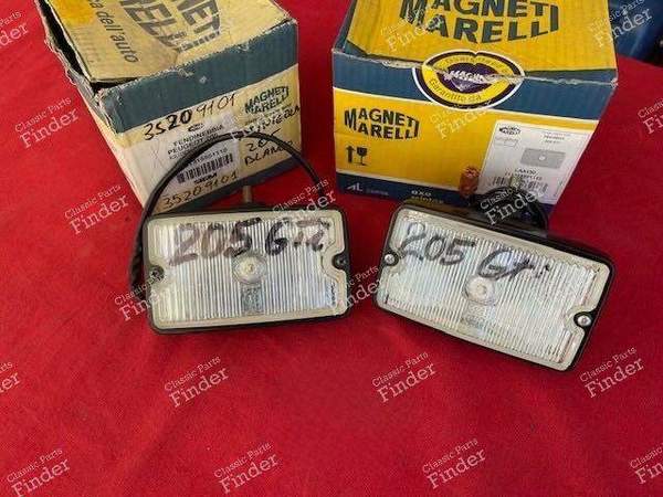Pair of fog lights - PEUGEOT 205 - 711315551110 / 7692- 0