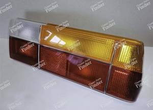 Rückleuchte rechts - Serie 2 - PEUGEOT 305