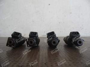 944-2 & 924S INJECTORS - PORSCHE 924 - 93060612000 / 0280150158- thumb-7