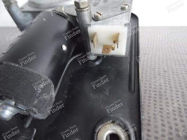 MOTEUR D’ESSUIE-GLACE ARRIERE PORSCHE 944 & 924 - PORSCHE 944 - 477955713A- 3