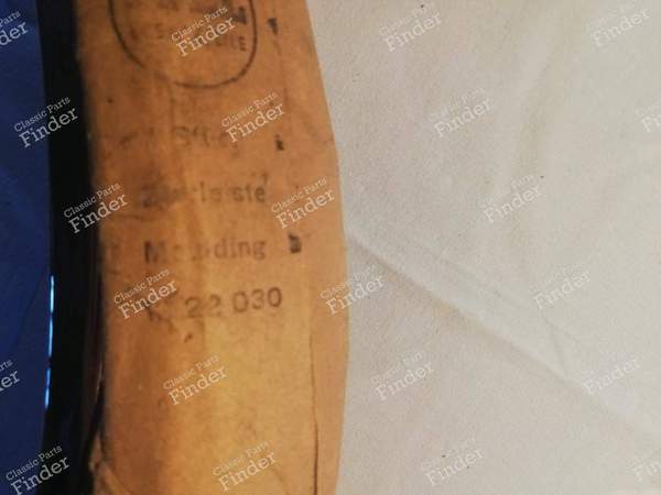 Zwei verchromte Zierleiste / Kühlergrillelemente - OPEL Kapitän - K 22 030- 2