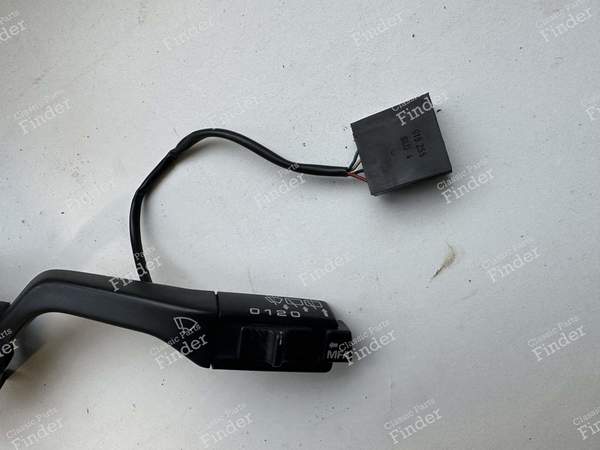 Commodo 'MFA - VOLKSWAGEN (VW) Golf II / Jetta - 1