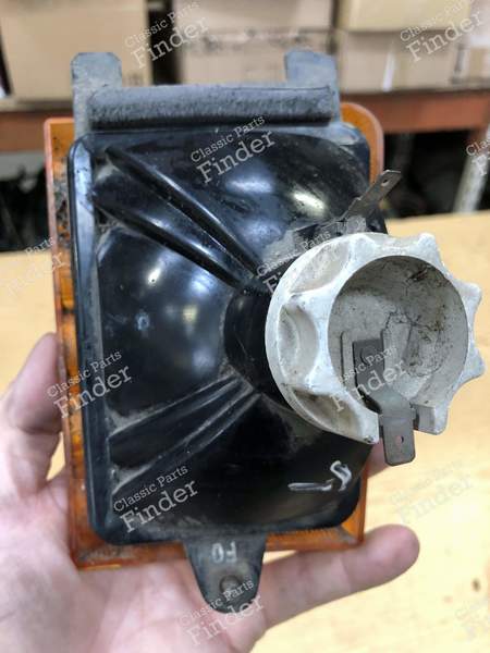 Right front turn signal - RENAULT Master - 10640- 2