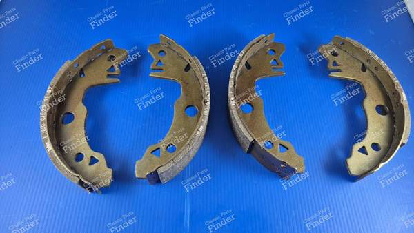 Set of rear brake shoes - RENAULT 4 / 3 / F (R4) - 562015- 1