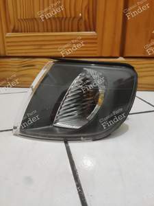 Left front turn signal - Phase 2 for RENAULT Safrane
