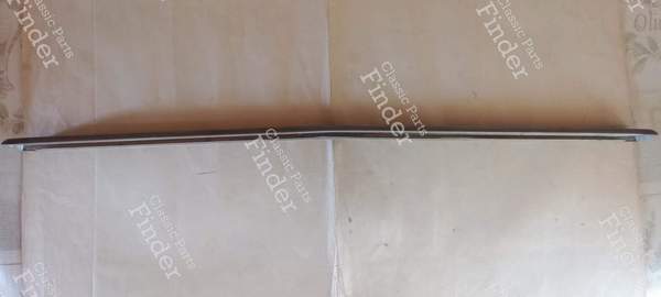 Edelstahlzierleiste 'CITROËN' oberhalb des Nummernschilds - CITROËN Dyane / Acadiane - 2