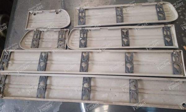 Set of door sticks - RENAULT 4 / 3 / F (R4) - 2