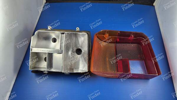 Komplettes rechtes Rücklicht - PEUGEOT 205 - 20970- 3