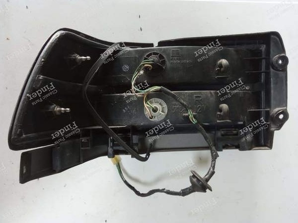 Right rear lights - TOYOTA Carina SG / II (T170/T180) - P2 (R)- 1