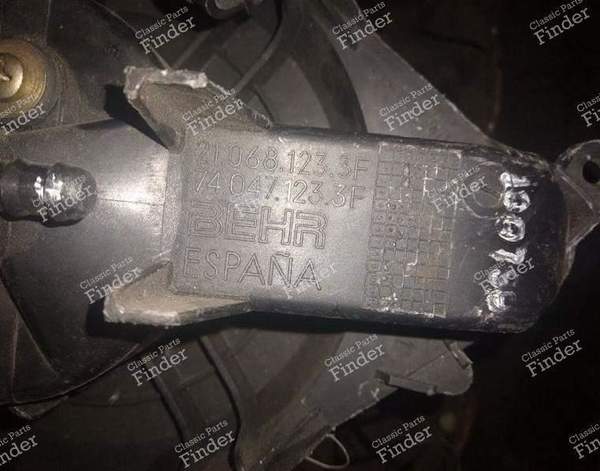 Ventilateur de chauffage - CITROËN Xsara - 21.068.123.3F ou 74.047.123.3F- 2