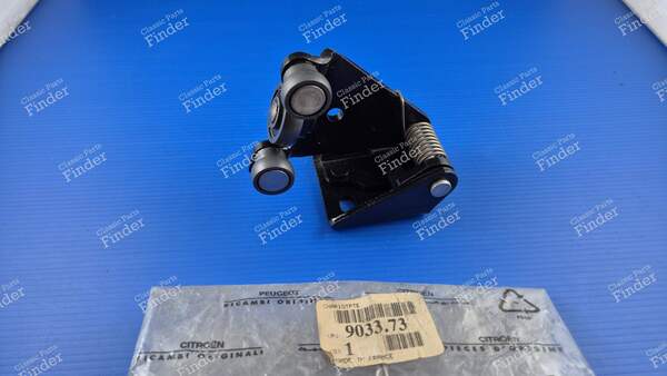 Galet pour guide de rail de porte latérale - PEUGEOT Partner - 903373- 1
