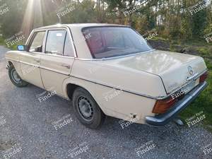 220D - to restore fully or for parts - MERCEDES BENZ /8 (W114 / W115) - 115.115- thumb-3