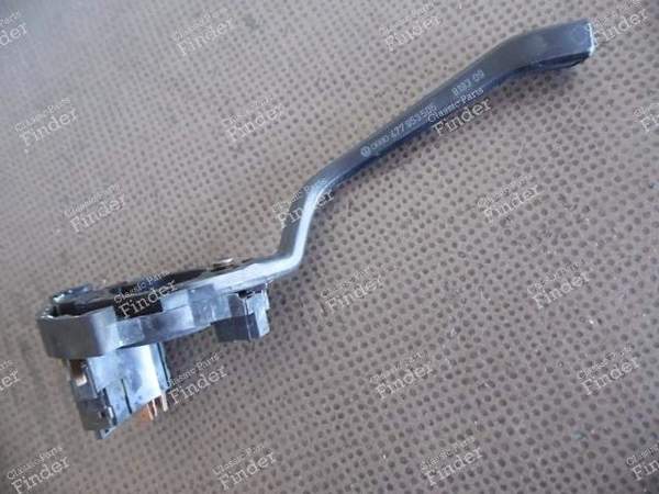 COMMODO ESSUIE-GLACE - PORSCHE 944 - 477953505- 3