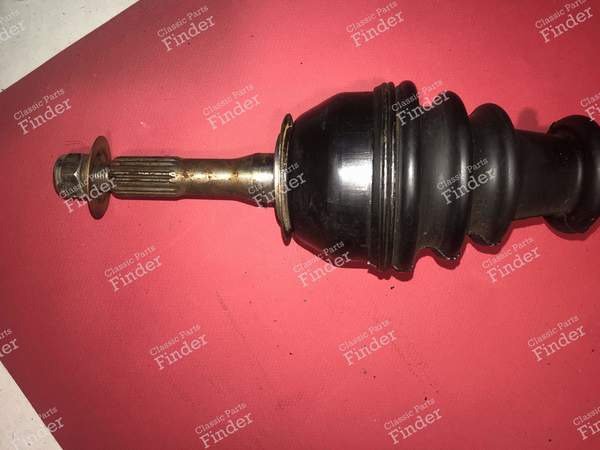 Cardan gauche neuf - AUDI 80 / 4000 / 5+5 (B2) - 22484- 1