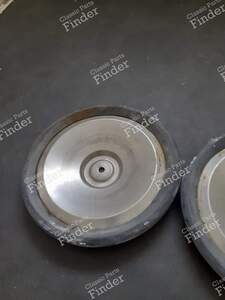 2 enjoliveurs en inox - PEUGEOT 204 - thumb-2