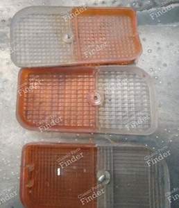 Flasher/monitor caps - RENAULT 4 / 3 / F (R4) - 10530 (G) / 10530 (D) /2076A (G)- thumb-1