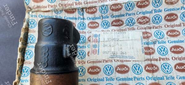 Clutch slave cylinder - AUDI 100 / 200 / 5000 (C2) - 857721261 / 431721261 / 443721261- 6
