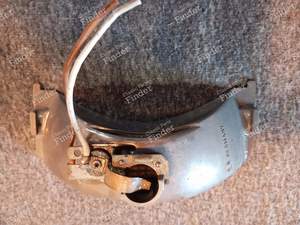 Blinkeranzeige Reflektor - MERCEDES BENZ /8 (W114 / W115) - A0008261878- thumb-1
