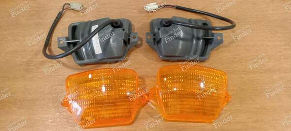 Clignotants avant - AUDI 80 / 4000 / 5+5 (B2) - VW 855953049 - VW 855953050- 1