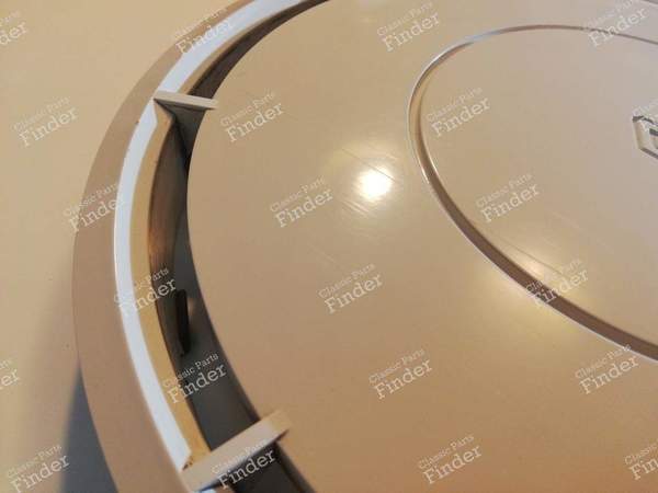 Saturne' white hubcap - RENAULT 9 / Alliance / Broadway / 11 / Encore (R9 / R11) - 7700731677- 5