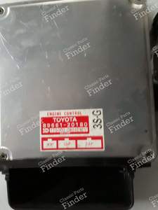 Calculateur moteur - TOYOTA Celica (T160)