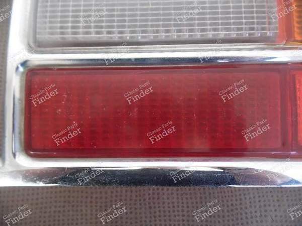 CABOCHON RIGHT TAIL LIGHT BMW 2000 "NEUE KLASSE - BMW 1500 / 1600 / 1800 / 2000 (Neue Klasse) - 7