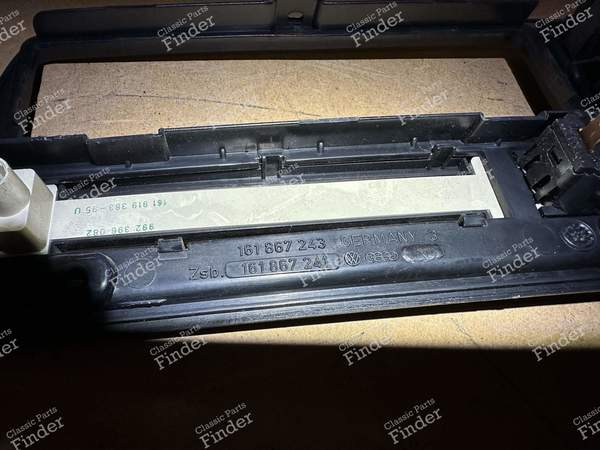 Zählerumrandung - VOLKSWAGEN (VW) Golf I / Rabbit / Caddy / Jetta - 161867241- 5