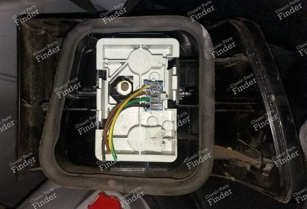 Rear light for Citroën Xantia Phase 1 - CITROËN Xantia - 95668019- 1