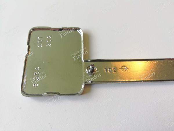 Emblème latéral aile avant Commodore GS droit ou gauche - OPEL Rekord (C) / Commodore (A) - 1101784- 4