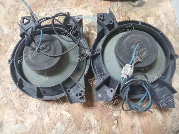 Scheinwerferoptik Golf GTI MK1 - VOLKSWAGEN (VW) Golf I / Rabbit / Caddy / Jetta - 24560R8- 2