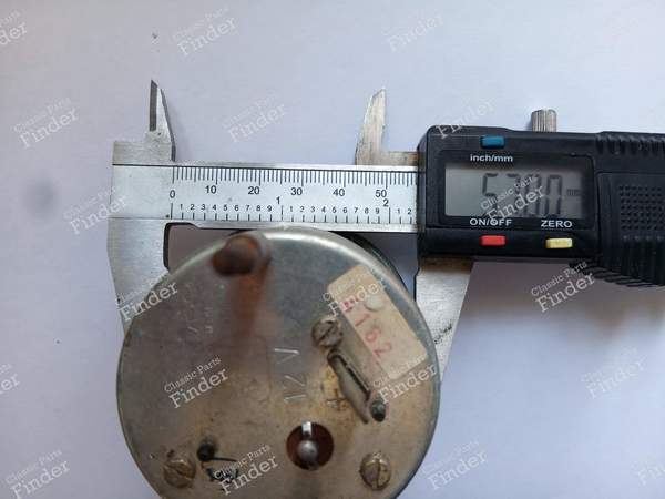 Quartz Clock - MERCEDES BENZ /8 (W114 / W115) - 214/3/3- 4