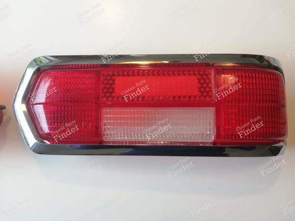 Pair of rear lights with red indicators (US version) - left + right - MERCEDES BENZ W108 / W109 - 1088260156 (L) / 1088260159 (R)- 2