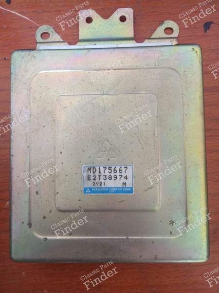 Calculateur Mitsubishi Colt & Lancer - MITSUBISHI Colt / Mirage IV / Lancer V - MD175667 / E2T38974- 0